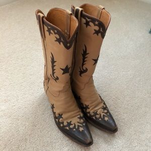 *REDUCED* 🤠Lucchese handmade cowboy boots w stars